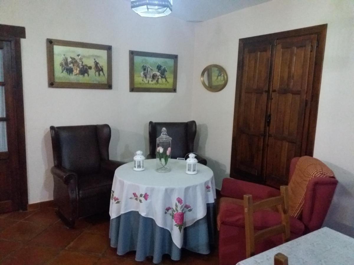 Casa Rural La Noria Los Palacios Y Villafranca Extérieur photo